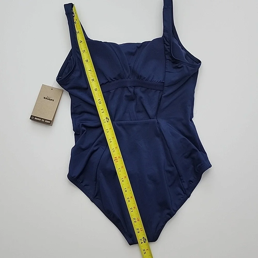 NWT Nike Women's One Piece Scoop Back Performance Swimsuit Navy Medium - Picture 14 of 15